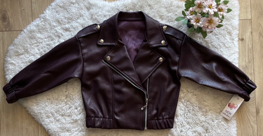 Bordo jakna s metalnim detaljima